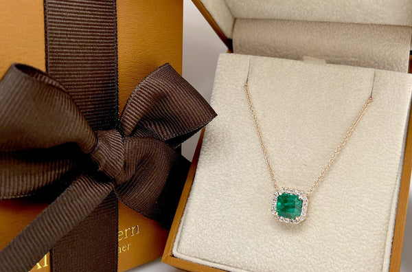 Necklace 18kt Gold Square Emerald & Diamonds Halo - Albert Hern Fine Jewelry
