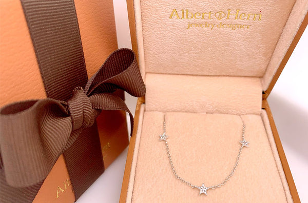 Necklace 5 Stars Gold & Pave Diamonds - Albert Hern Fine Jewelry