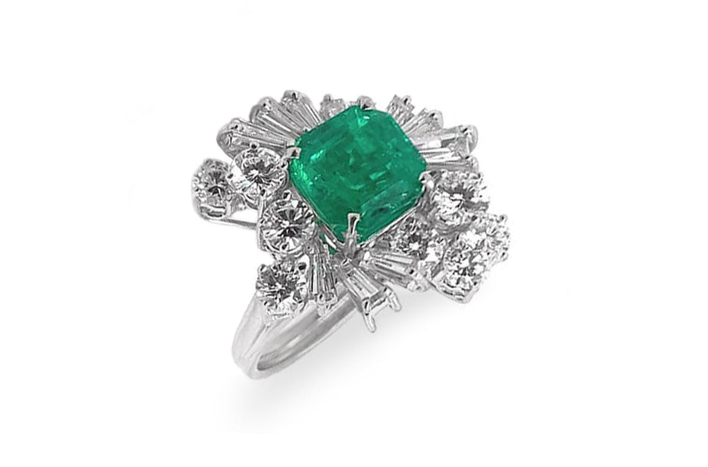 Ring Emerald Muzo Extra Quality & Diamonds - Albert Hern Fine Jewelry