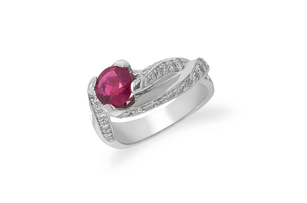 Ring Platinum Ruby GIA & Diamonds - Albert Hern Fine Jewelry
