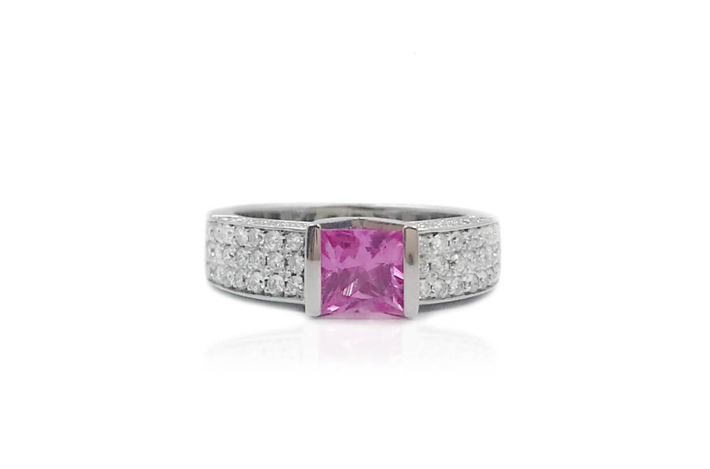 Ring White Gold with Diamonds & Pink Stone - Albert Hern Fine Jewelry